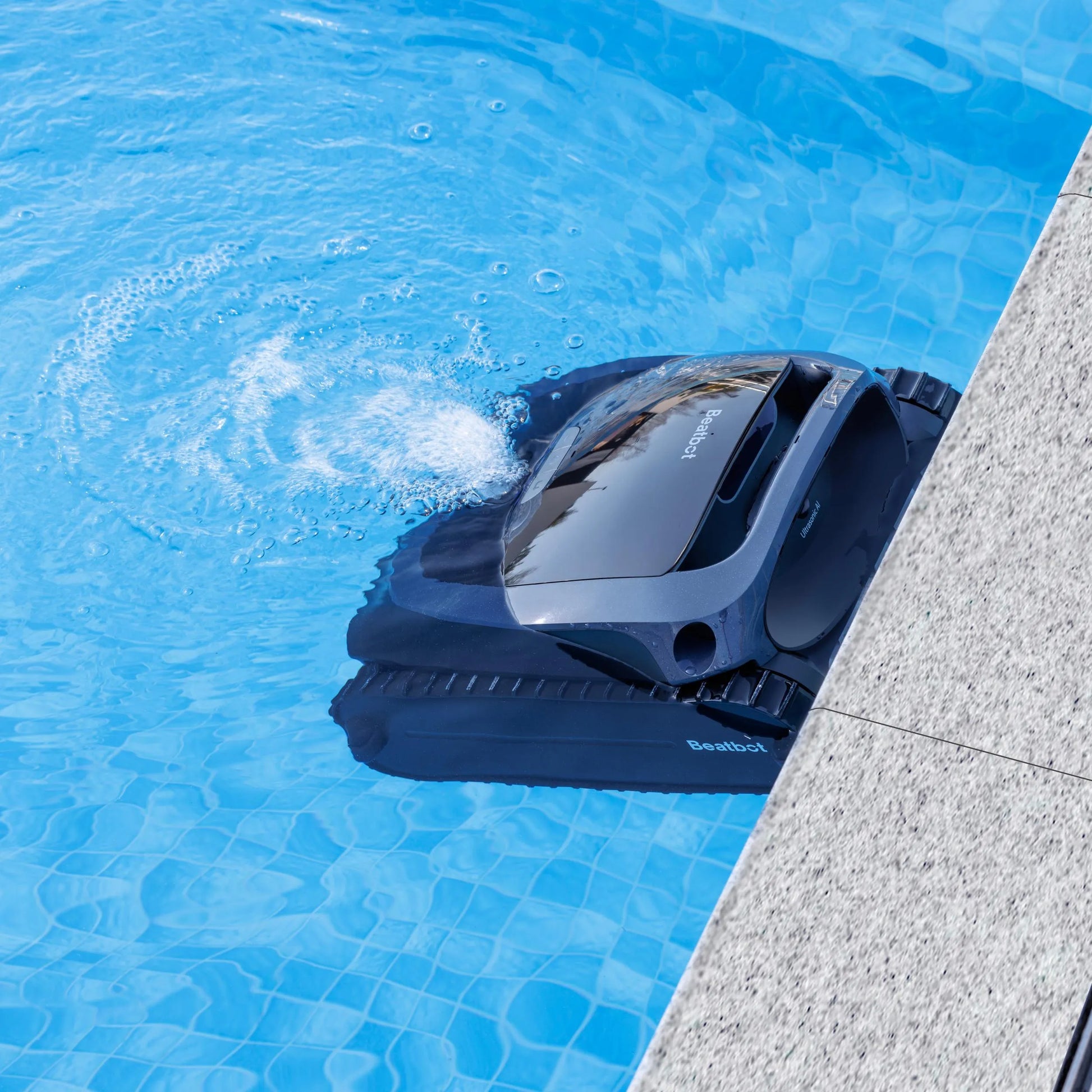 Aquasense® 2 Robotic Pool Cleaner